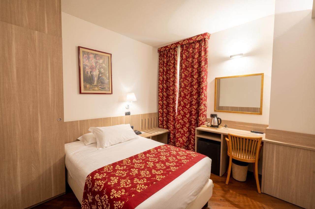 Hotel Regina 밀라노 외부 사진